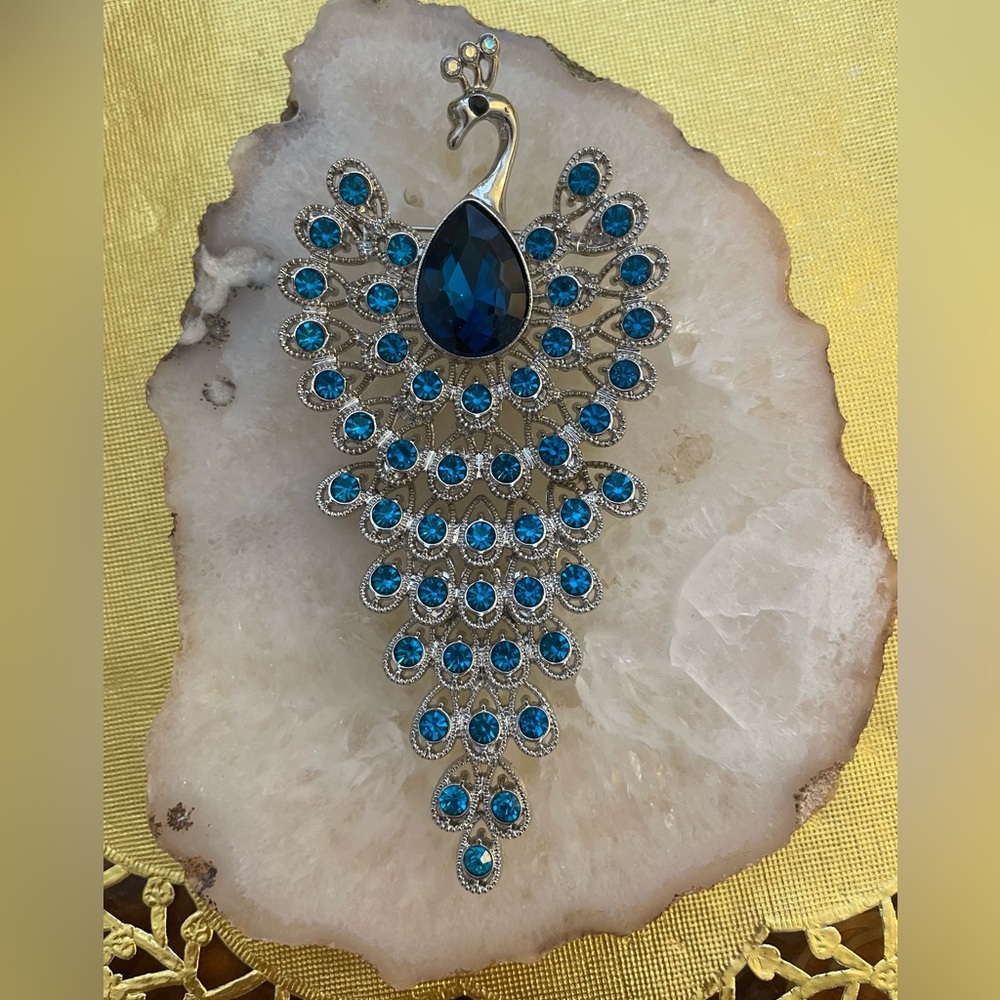 Peacock Pin ~Fun Costume Jewelry
